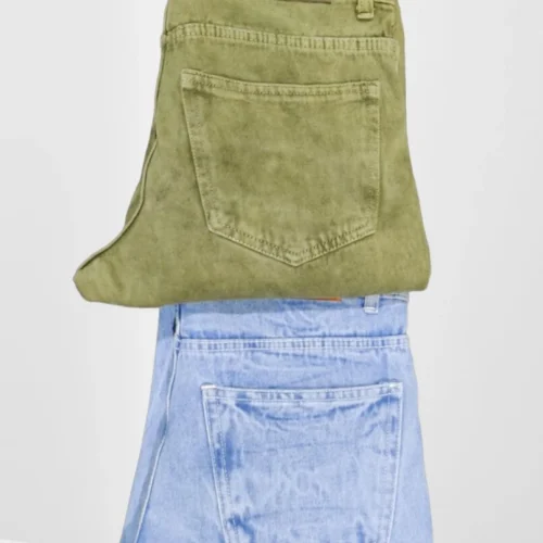 STRAIGHT FIT JEANS  UM24702 LATEST